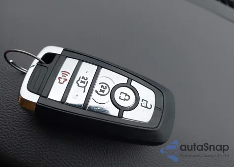 2024 Lincoln Corsair Reserve z USA, uszkodzony, nr VIN 5LMCJ2DAXRUL01883